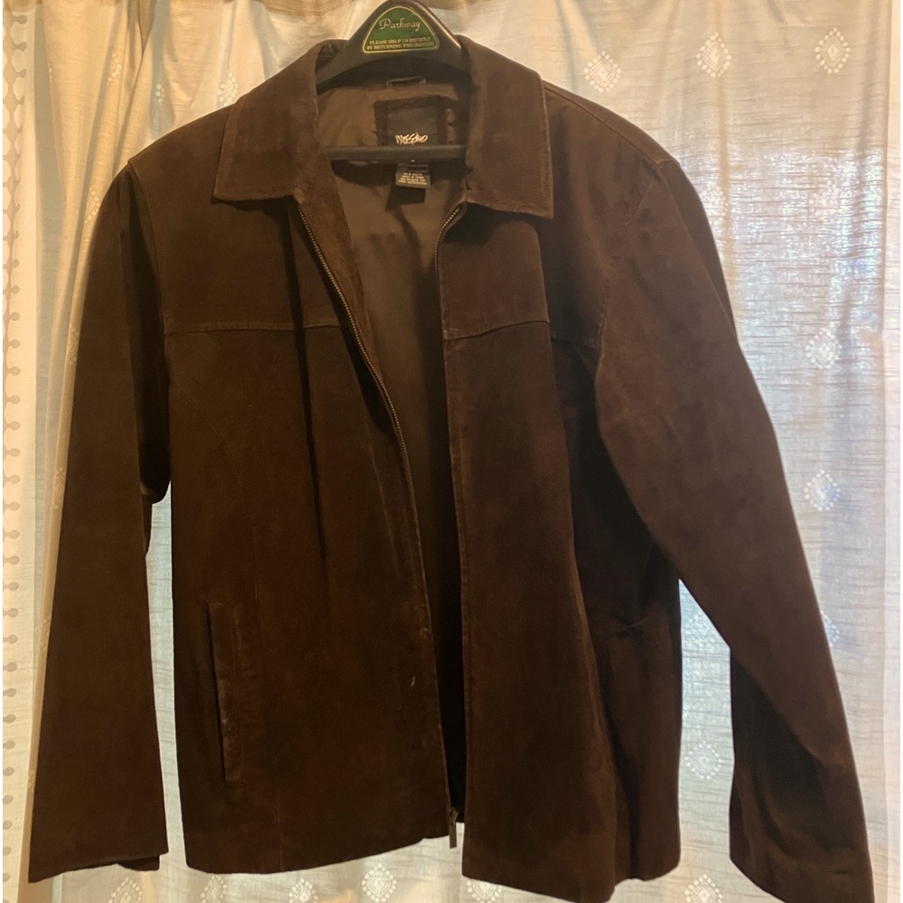 Men’s Size Medium Chocolate Brown Suede Jacket
